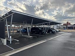 香川県高松市太田下町2068番地1の賃貸アパート 1階3LDKのリビング/ダイニング