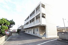 香川県高松市郷東町191番地1（賃貸マンション1LDK・3階・47.83㎡） その1