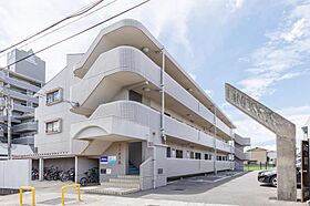 香川県高松市木太町3209-1（賃貸マンション3LDK・2階・68.65㎡） その1