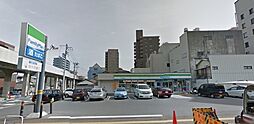 ファミリーマート栗林公園前店
