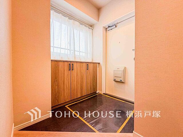 玄関 アイビスハイツ山下公園 4階/-