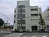 周辺：横浜東邦病院(700m)内科、外科、整形外科など幅広い診療科を持ち、救急医療にも対応。最新の医療設備と専門スタッフを備え、患者中心のケアを提供しています。