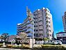 外観：【Appearance】流行に左右されず、将来にわたって価値が継続する「上質」な佇まい。おしゃれな雰囲気や自然の潤い、親しみやすさといった個性を、街に新たな価値をもたらし続ける。