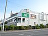周辺：100円ショップのセリアを併設したお店です。営業時間は9時から24時です。