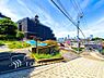 外観：【Appearance】時代の流れに惑わされないシックなカラートーンで街並みに溶け込む外観は、主張し過ぎず、また平凡になり過ぎず絶妙なコントラストで輝きを放ちます。