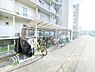 その他：【Cycle lot】こちらは駐輪場。平置きの自転車スペースは、出し入れもスムーズにできるので、忙しいお出かけ時にもさっと出せるのが魅力的。大切な1分1秒を無駄にしません。