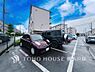 駐車場：【Car space】敷地内に駐車スペースがあると日々の暮らしのをスムーズに運ぶ事が出来ます。（空き状況はお問合せ下さい）