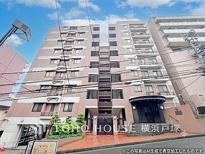 外観:【Appearance】爽やかな青空の下に贅沢なほどに降り注ぐ陽光、豊かな居住性と、クオリティが見事に調和した住空間は、住まうことの喜びを感じさせてくれます。 外観:【Appearance】爽やかな青空の下に贅沢なほどに降り注ぐ陽光、豊かな居住性と、クオリティが見事に調和した住空間は、住まうことの喜びを感じさせてくれます。