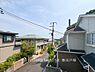 周辺：その豊かな眺望にふさわしい空間には、通風・採光にも優れ、心地よい光と風があふれています。