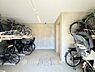 その他：「Cycle lot」屋内式の駐輪スペースは、雨風から大事な愛車を守ってくれます。