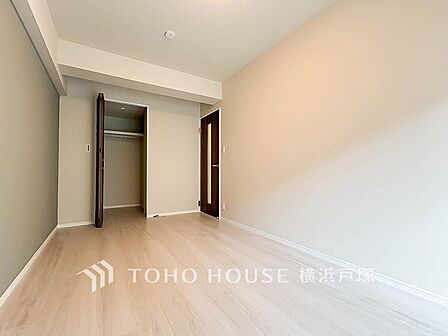 【Room】心安らぐプライベート空間。シンプルで機能的な居室が、日々の生活に快適さと豊かさをプラスします。