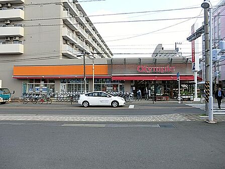 Olympic中央林間店まで約338m