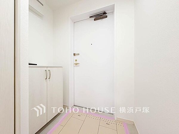 玄関を拡大表示