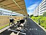その他：【Cycle lot】整理整頓された清潔感ある駐輪場。自転車を快適に収納でき、日常の移動をもっと便利にサポートします。