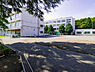 周辺：横浜市立岡津小学校（500ｍ）