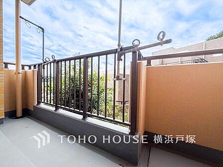 夜空の煌めきや、室内への通風や採光へ一役。ガーデニング等も充分に楽しめる広さを確保しております。