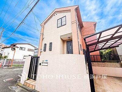 外観:住まいの本質の部分から、住み心地や安全性を見つめ直しました。 外観:住まいの本質の部分から、住み心地や安全性を見つめ直しました。