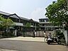 周辺：旭たちばな幼稚園まで約950m。全国的にも珍しい「モンテッソーリ教育」と「仏教保育」を組み合わせており、自立心と思いやりを育む教育が特徴です。
