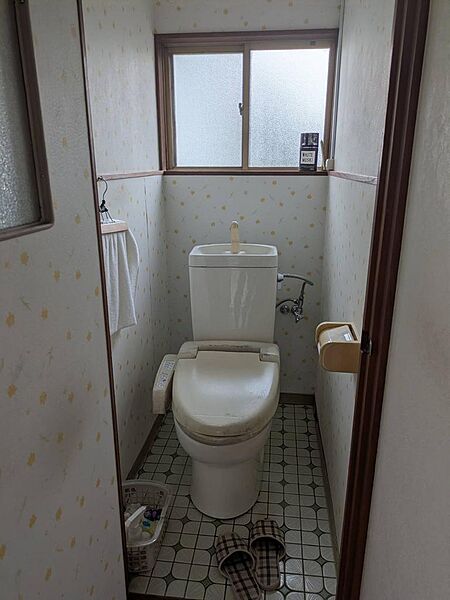 トイレを拡大表示