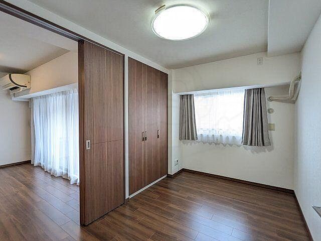 寝室