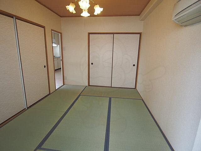 寝室