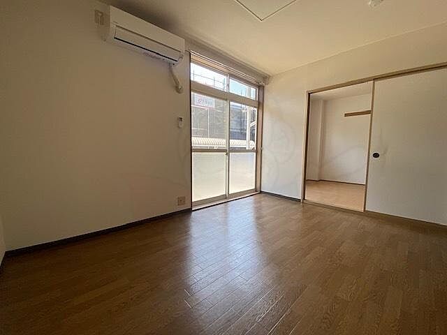 寝室