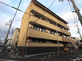 ロイヤルコンフォート  ｜ 京都府京都市中京区壬生東淵田町（賃貸マンション1K・4階・22.36㎡） その1