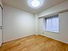 洋室：角部屋なので全室採光面が取れてます