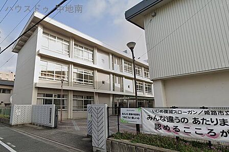 東光中学校 570m