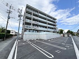 福岡県久留米市梅満町1421（賃貸マンション2LDK・4階・66.47㎡） その1