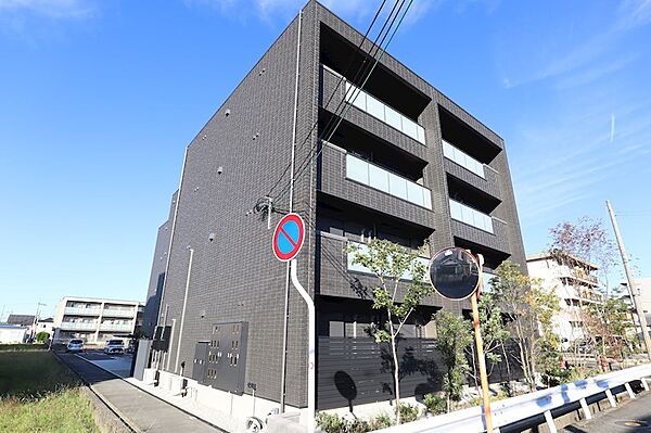 シャーメゾン　ルクール