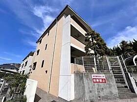 フォーレスト学園前  ｜ 奈良県奈良市百楽園１丁目（賃貸マンション2LDK・3階・62.20㎡） その1