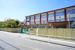 奈良市立大宮小学校（1027m）