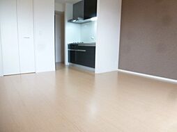 フロンティア F 3階ワンルームのリビング/ダイニング