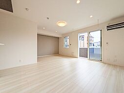 D-ROOM飯田町 1階2LDKのリビング/ダイニング