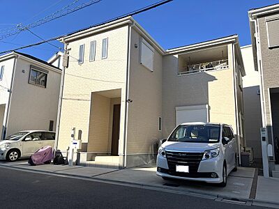 外観：令和4年2月築！築浅の2階建て中古戸建です♪