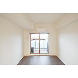 アドバンス大阪ビヤン 1003 10階1Kのリビング/ダイニング