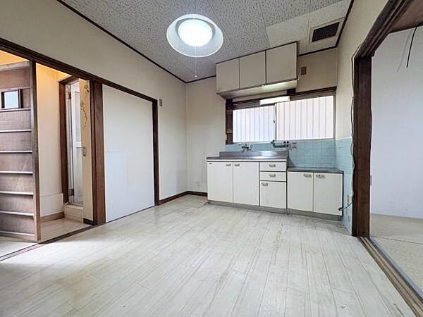洋室を拡大表示
