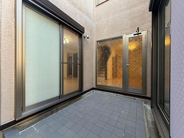 バルコニーを拡大表示