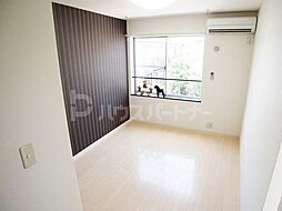 Color・若宮 2階ワンルームのリビング/ダイニング