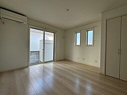 プティポッシュ 1階1Kのリビング/ダイニング