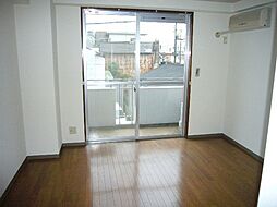 山崎マンション 2階1Kのリビング/ダイニング