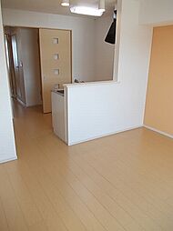 アルカンシエルSai 2階1LDKのリビング/ダイニング