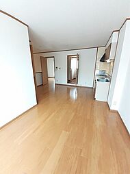メゾンシャルマン 2LDKの写真
