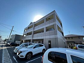 岡山県岡山市北区高柳西町（賃貸マンション2LDK・2階・51.30㎡） その1