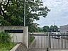 その他：市立森の里中学校約695ｍ