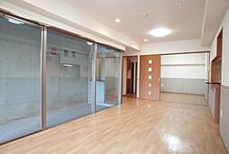 フラッツ・ジャスミン 1階1LDKのリビング/ダイニング