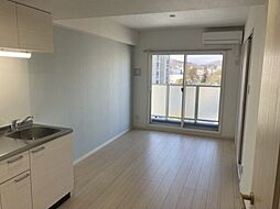 サンライズ支倉町 8階1LDKのリビング/ダイニング