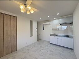 イニシアティブ原ノ町 1階1LDKのリビング/ダイニング