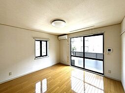 ル・パレルージュ 201 2階1Kのリビング/ダイニング